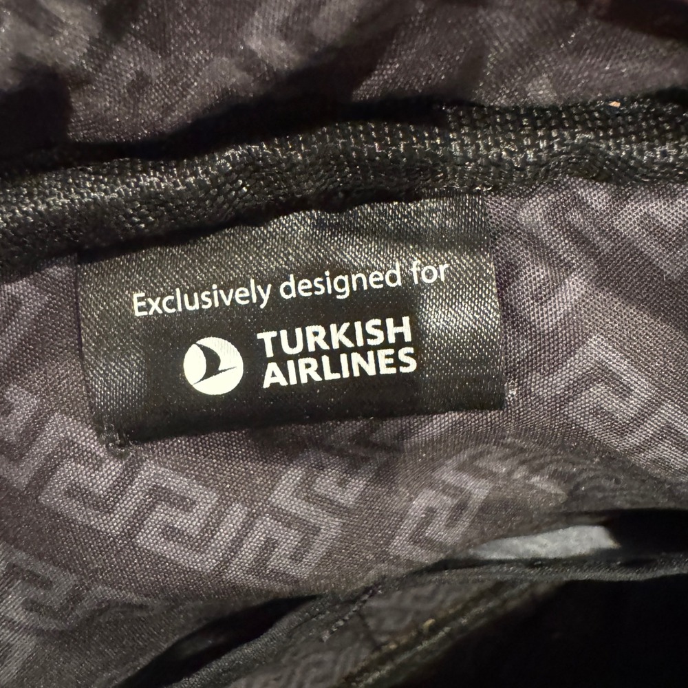 Versace Parfums Burgundy Toiletry Bag ONLY Turkish Airlines Travel Pouch Greek - Picture 5 of 7